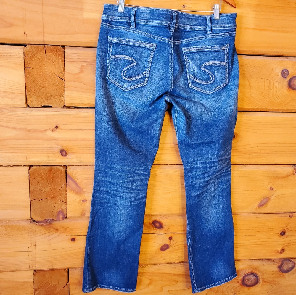 Silver Jeans - Picture 3 of 6